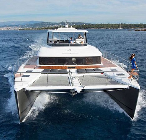 Jan's Felion - Luxury Power Catamaran | Epic Yacht Charters