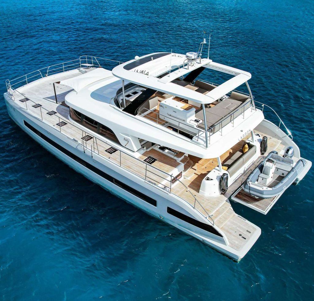 flamboyance yacht charters